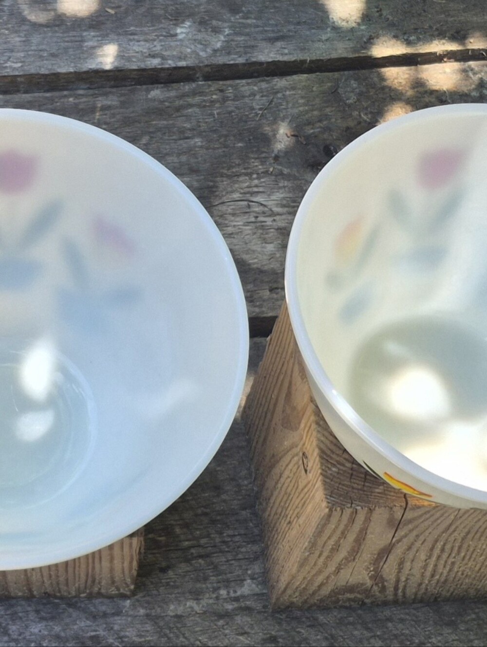 1940s Vintage Fire King Tulip Mixing/Nesting Bowls by Anchor Hocking Set of 2 - Picture 3 of 11